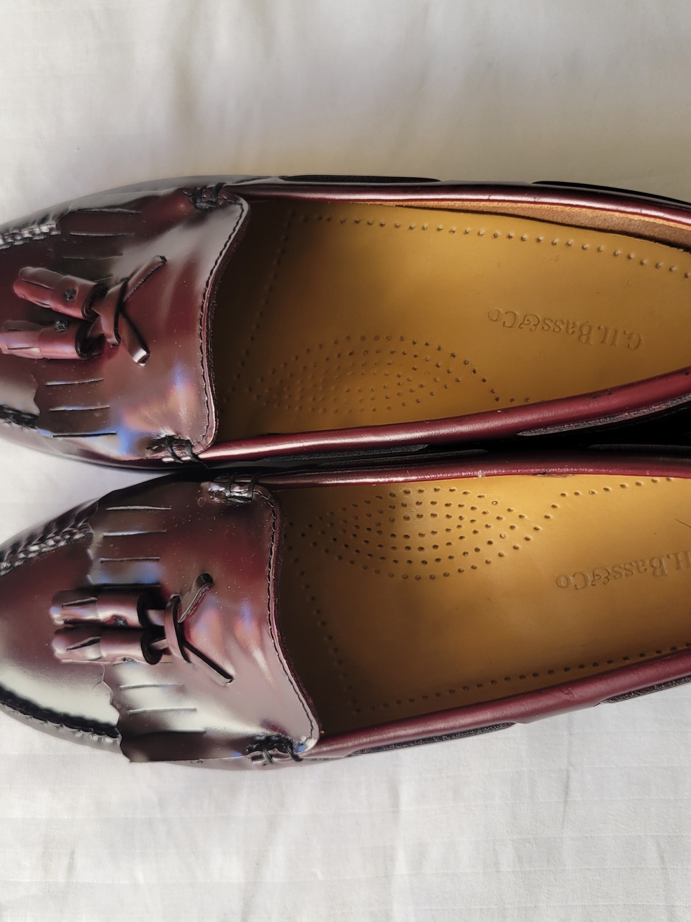 G.H. Bass & Co. Men’s Sz 7w Tassel Loafers in Burgundy